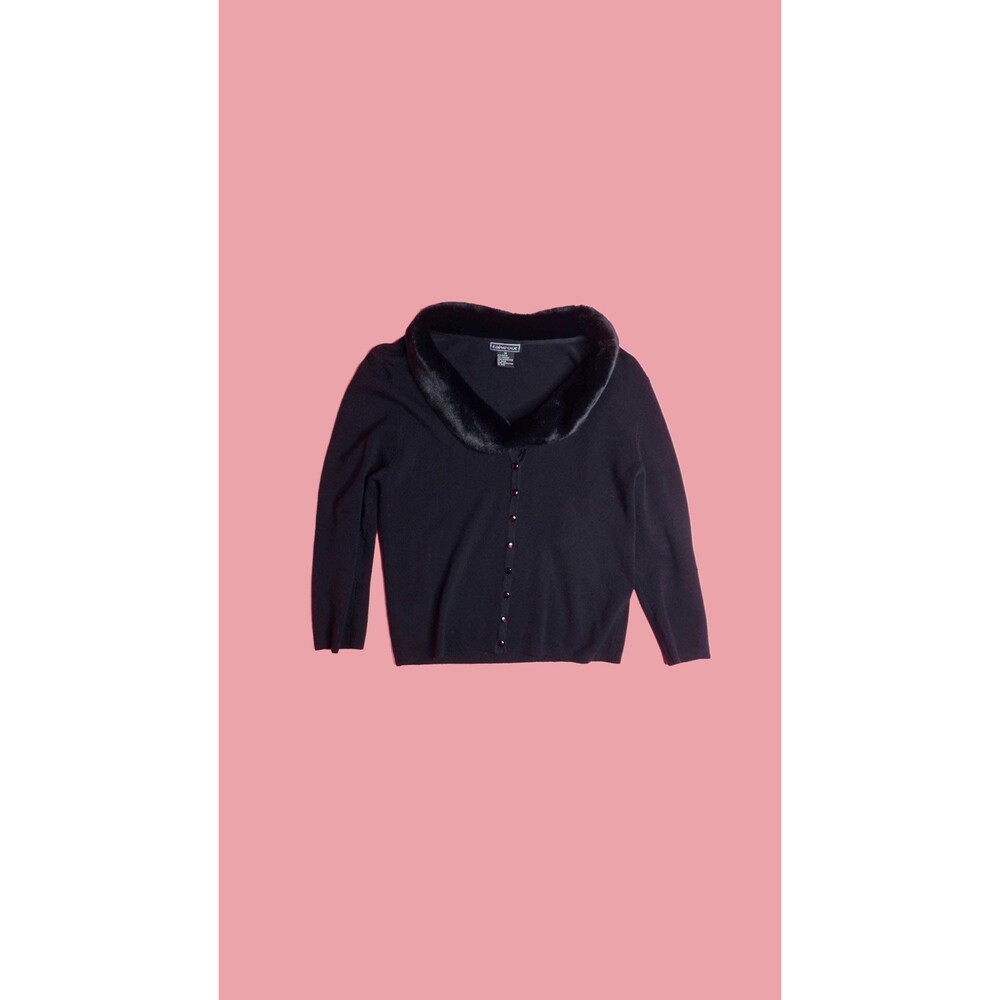 1990s-Y2K. TAKEOUT FAUX FUR Plush Soft Collar Black Cardigan Sweater. S-M